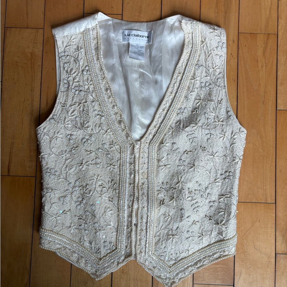 Liz Claiborne Ivory Satin Labeled Garment